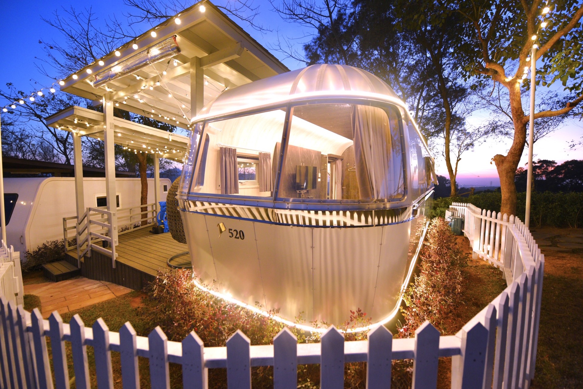 Carousel Image 1